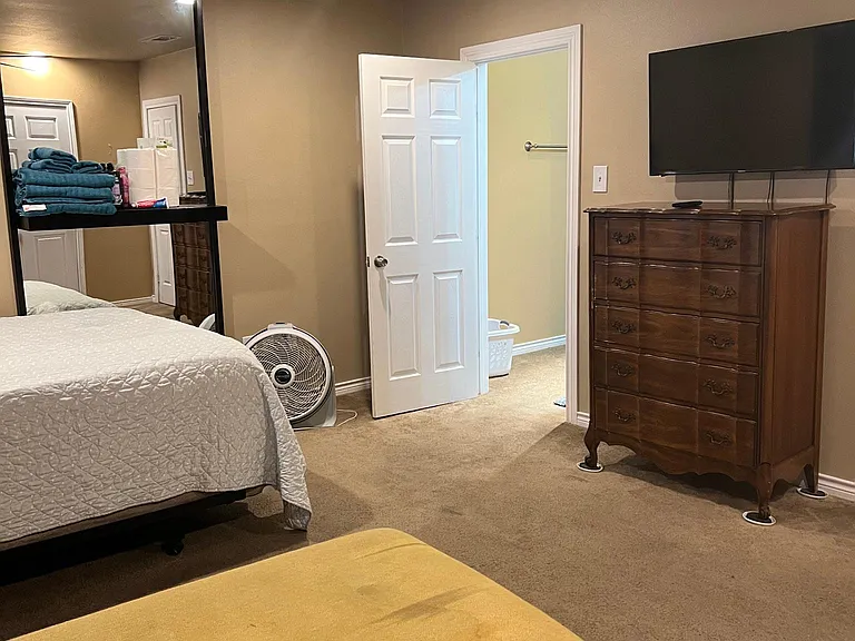 5807 Castle Brook Dr — Photo 48