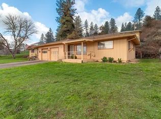 649 W 2nd Ave #649, Sutherlin, OR 97479
