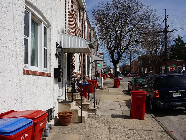 535 Sandy St — Photo 19