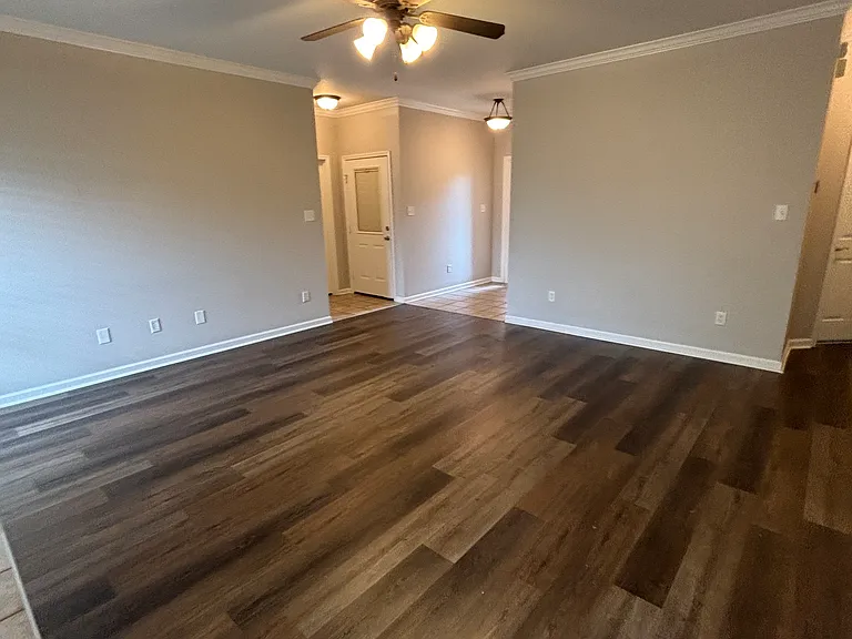 26 Mustang Dr — Photo 5