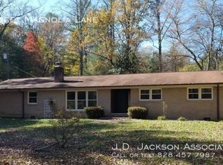 134 Sweet Magnolia Ln, Hendersonville, NC 28791