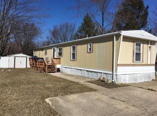 480 Laura Dr, Port Austin, MI 48467