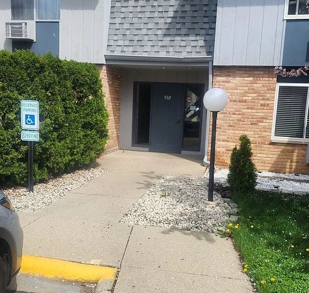 932 E Old Willow Rd #102 — Photo 2