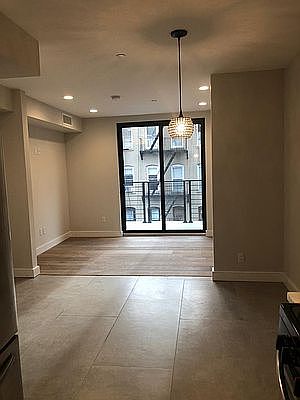 1st image of 168 E 100th St #602