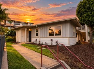 217 Hooulu Ln #1-1-1301, Wailuku, HI 96793