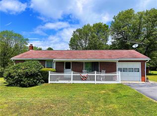 2152 E Mud Pike, Berlin, PA 15530