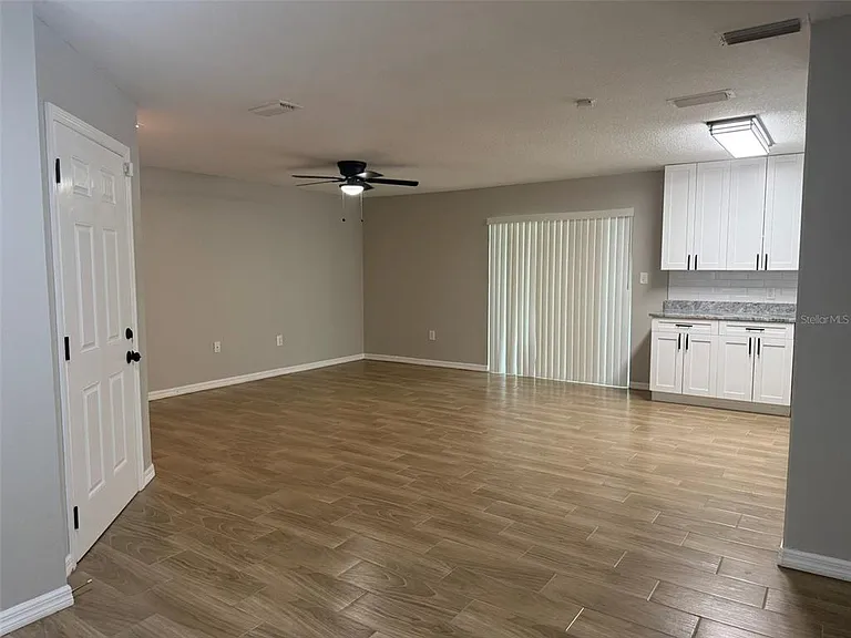 1008 N Bracewell Dr — Photo 12