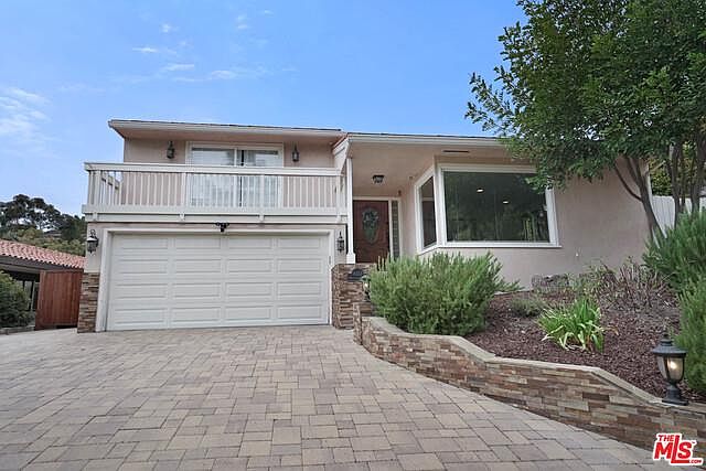 1st image of 4313 Miraleste Dr