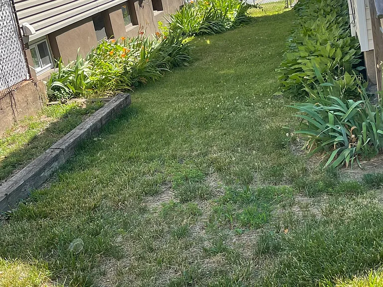 140 Westervelt Ave #1 — Photo 13