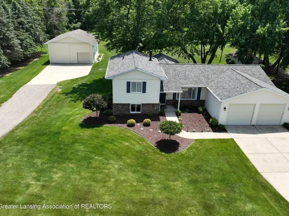 6252 N River Hwy, Grand Ledge, MI 48837
