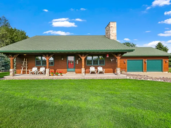 5058 Oreilly Rd, Omro, WI 54963