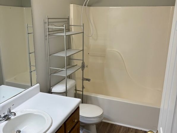 Hilltop Apartments, 351 Penland St, Ellijay, GA 30540