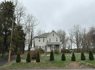 835 Herbertsville Rd, Brick, NJ