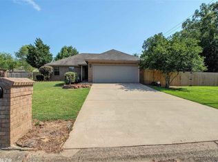 13 Mitchell Cir, Greenbrier, AR 72058