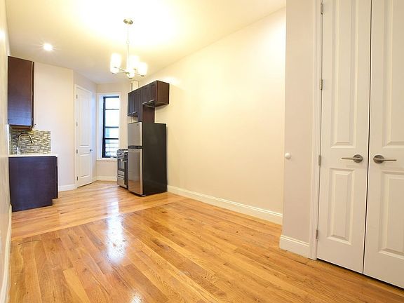 3rd image of 526 Flatbush Ave #4A