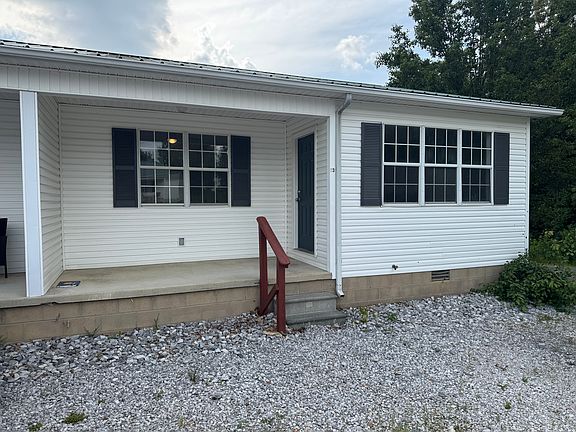 2nd image of 13 Sally Ln #13