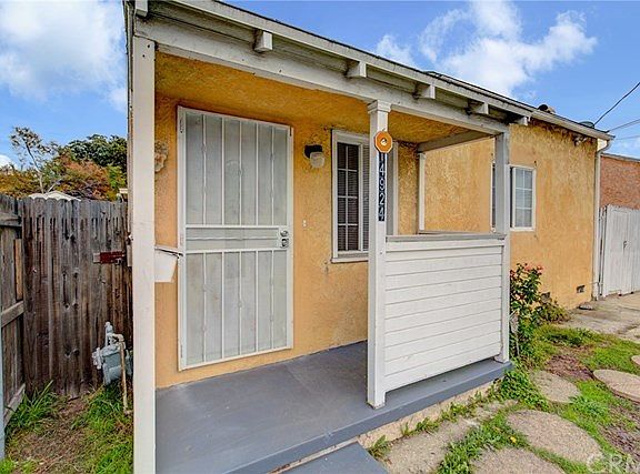 5th image of 14924 S Normandie Ave