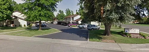 2425 Shady Ln Photo 1