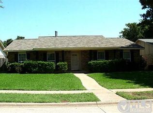 7215 Blackwillow Ln, Dallas, TX 75249
