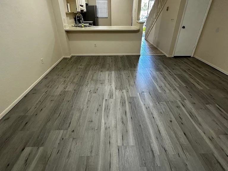 175 Yorktowne Dr #10 — Photo 3