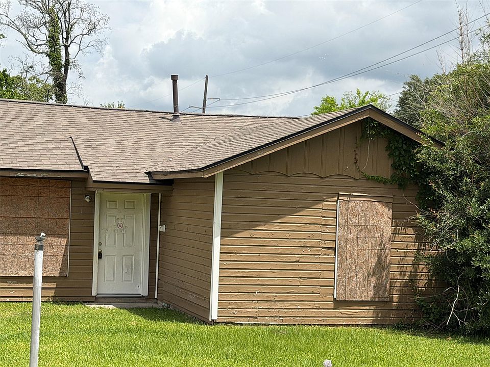 1st image of 2110 Leight St