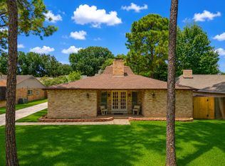 14310 Locke Ln, Houston, TX 77077