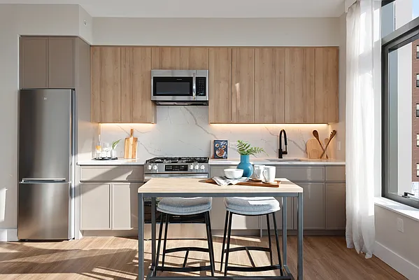 Rented by EXR | media 5