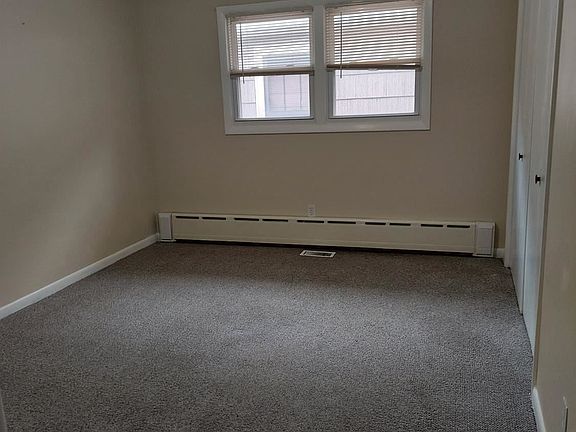 5th image of 1216 Lakeview Ave