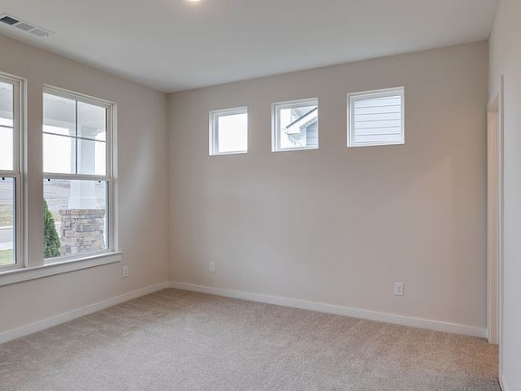 4th image of 3616 Heartland Dr Lot 8