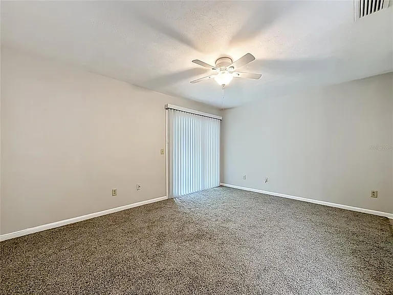 2113 NE 38th Ave — Photo 27
