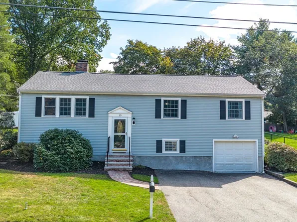 13 Erwin Rd, North Reading, MA 01864