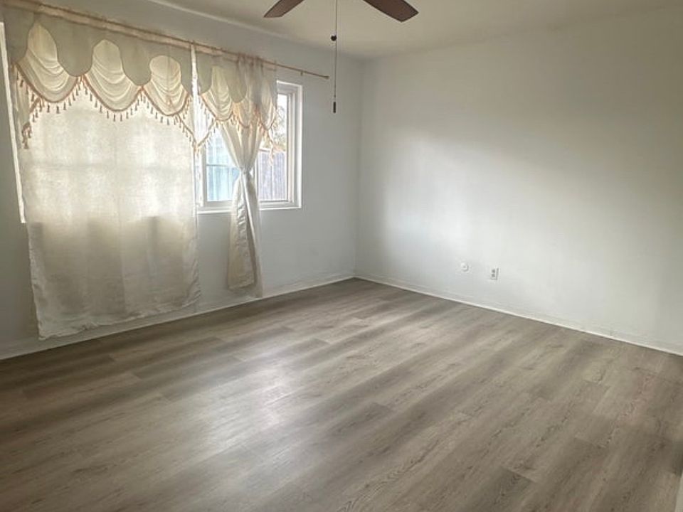 1st image of 3225 Layton Ct