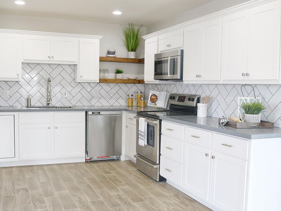 Kitchen 1