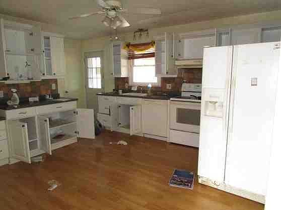 5th image of 531 E Guilford St