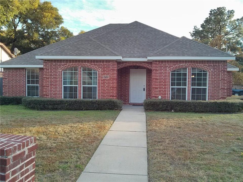 1st image of 5708 Village Glen Trl