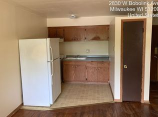 2830 W Bobolink Ave #19, Milwaukee, WI 53209