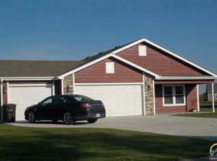 515 Banner Rd, Holton, KS 66436