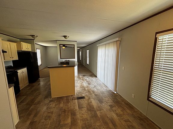 2nd image of 930 Speckled Ct #125