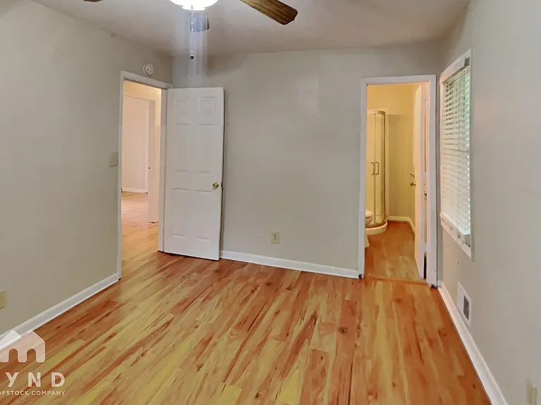 2570 Rolling View Dr SE — Photo 11