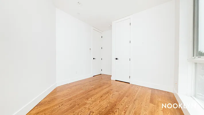 Rented by Nooklyn NYC LLC | media 10