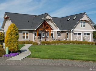 1456 W Hendrickson Rd, Sequim, WA 98382