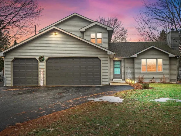 301 South Summerset DRIVE, Mount Pleasant, WI 53406