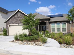 3330 N Pearwood Ave, Fresno, CA