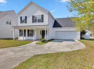 200 Providence Dr, Jacksonville, NC 28546