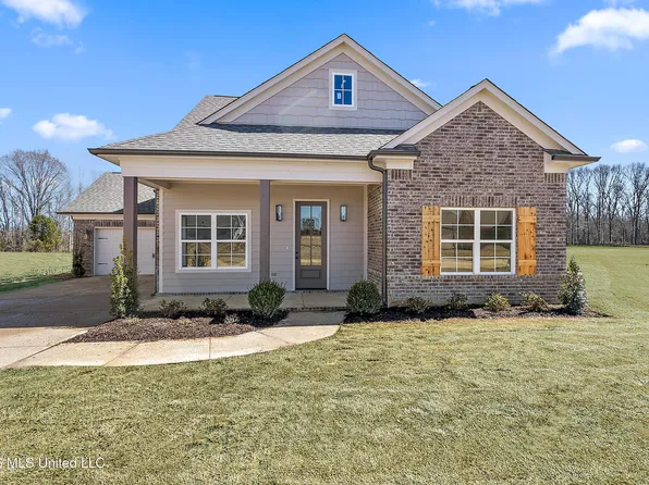 448 Wells Dr, Hernando, MS 38632
