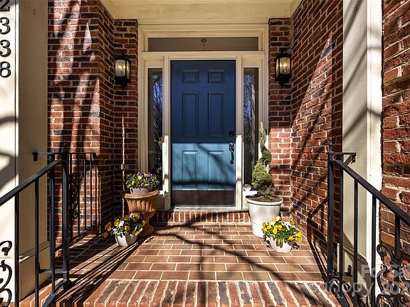 2nd image of 2338 Howerton Ct