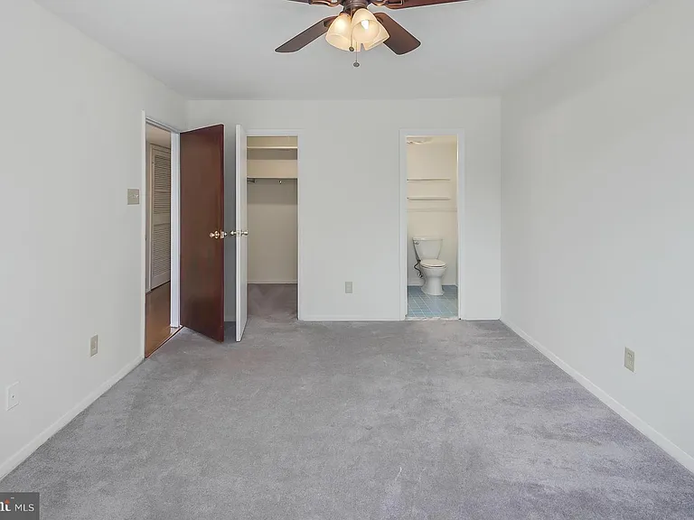 493 N Armistead St #203 — Photo 15