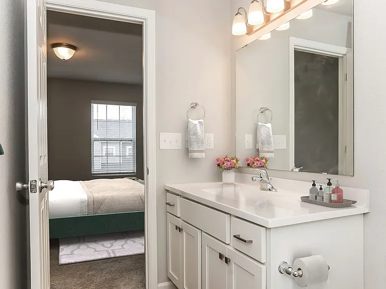 1301 Timber Hollow Ct — Photo 18