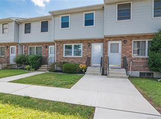 188 Post Office Rd UNIT 16, Enfield, CT 06082