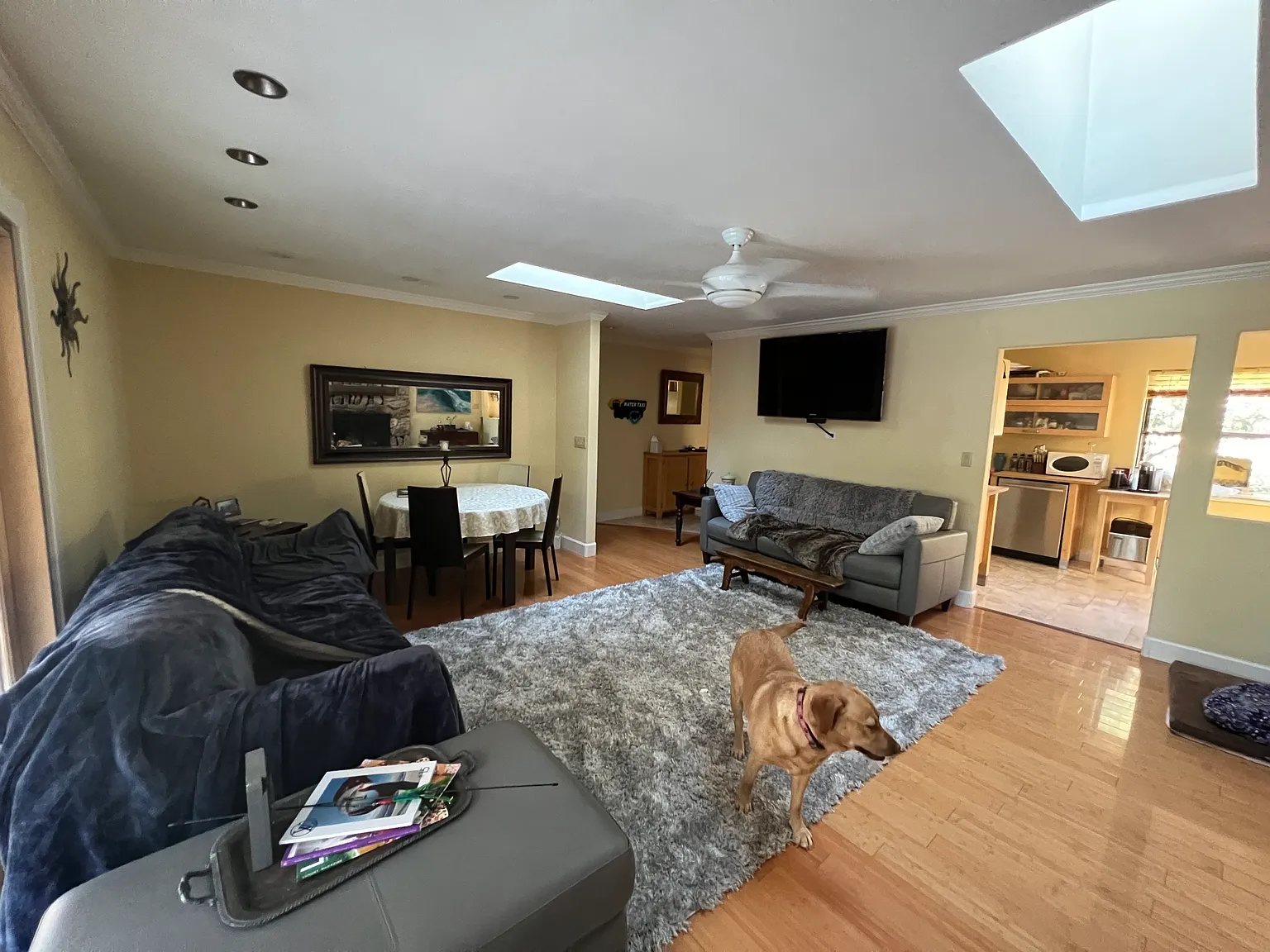 2309 Idaho Ave — Photo 3